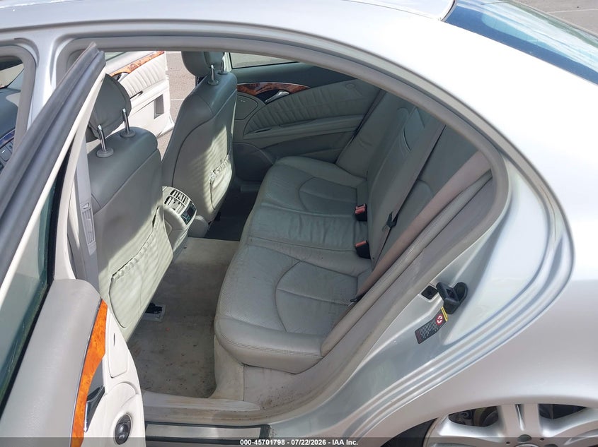 2004 Mercedes-benz E-class VIN WDBUF70J64A492047 IAAI salvage auction — NORMAL WEAR, Clear (Hawaii), sold $100 on 2026-07-28 (photo 8)