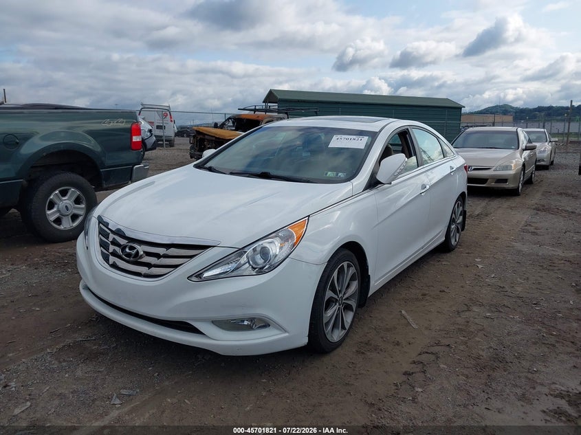 2013 Hyundai Sonata VIN 5NPEC4AB8DH720191 IAAI salvage auction — NORMAL WEAR, Clear (Pennsylvania), sold $25 on 2026-07-28 (photo 2)