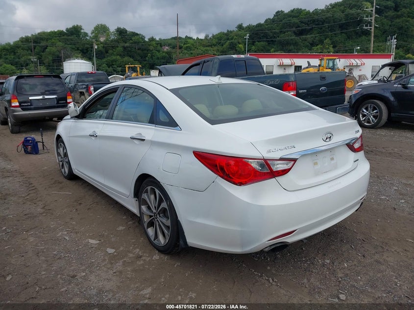 2013 Hyundai Sonata VIN 5NPEC4AB8DH720191 IAAI salvage auction — NORMAL WEAR, Clear (Pennsylvania), sold $25 on 2026-07-28 (photo 3)