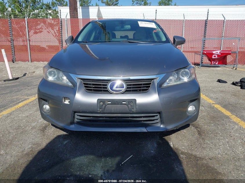 2013 Lexus Ct VIN JTHKD5BH3D2171962 IAAI salvage auction — FRONT END, Wait Title, sold $2,100 on 2026-08-01 (photo 6)