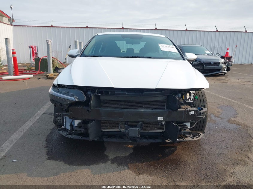 2025 Hyundai Elantra VIN KMHLS4DG3SU998934 IAAI salvage auction — FRONT END, Enterprise Vehicles Clear Only (Washington), sold $8,800 on 2026-07-29 (photo 6)