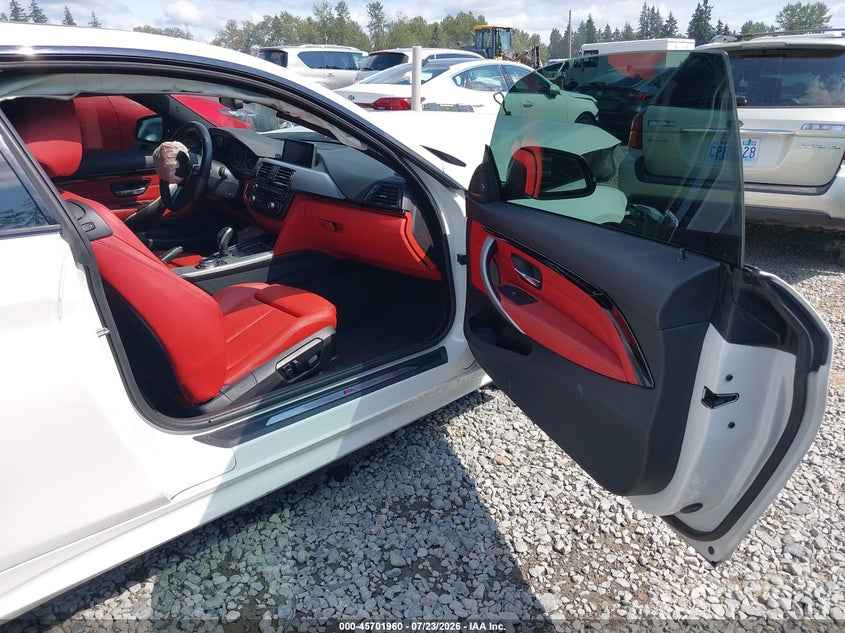 2014 BMW 4er VIN WBA3R5C56EK187325 IAAI salvage auction — FRONT END, Salvage Title, sold $4,200 on 2026-08-10 (photo 5)