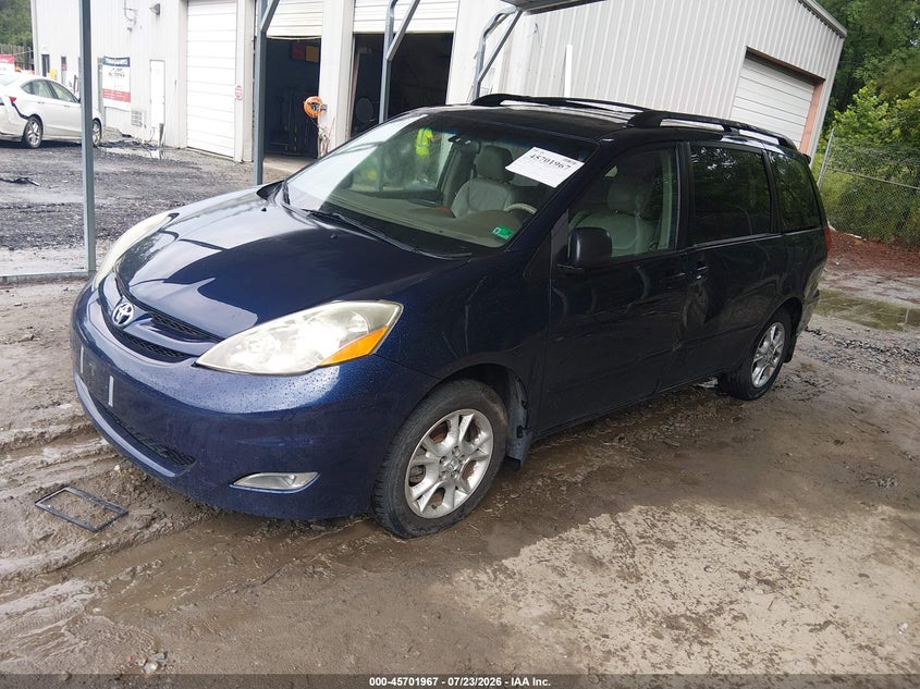 2006 Toyota Sienna VIN 5TDZA22C96S453871 IAAI salvage auction — NORMAL WEAR, Clear (Virginia), sold $750 on 2026-07-28 (photo 2)