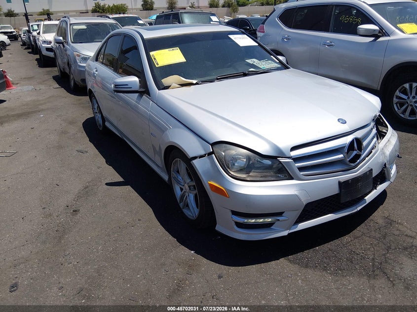 2012 Mercedes-benz C-klasse VIN WDDGF4HB3CR219454 IAAI salvage auction — NO DAMAGE, Wait Title, sold $1,100 on 2026-08-07 (photo 1)