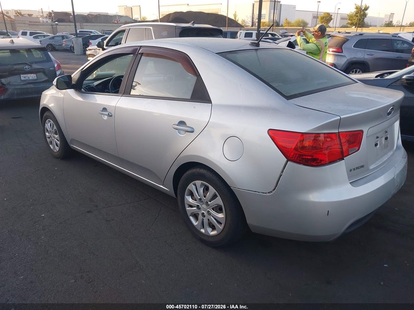 2010 Kia Forte VIN KNAFU4A28A5062818 IAAI salvage auction — REAR END, Salvage Certificate (California), sold $1,700 on 2026-07-31 (photo 3)