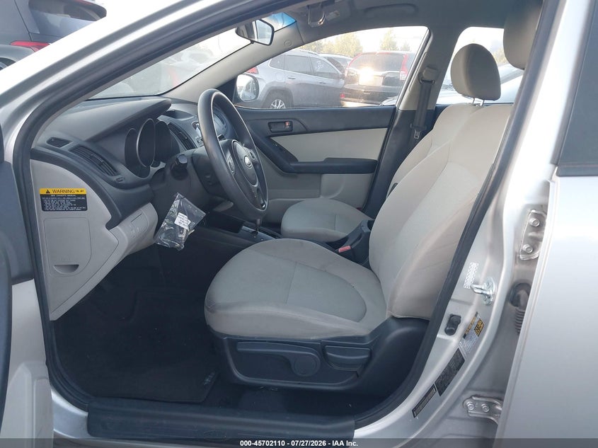 2010 Kia Forte VIN KNAFU4A28A5062818 IAAI salvage auction — REAR END, Salvage Certificate (California), sold $1,700 on 2026-07-31 (photo 5)