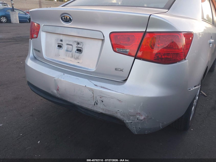 2010 Kia Forte VIN KNAFU4A28A5062818 IAAI salvage auction — REAR END, Salvage Certificate (California), sold $1,700 on 2026-07-31 (photo 6)