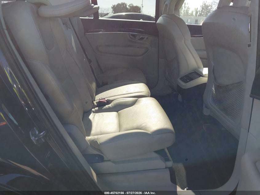 2016 Volvo Xc90 VIN YV4A22PK9G1060023 IAAI salvage auction — FRONT END, Salvage (California), sold $2,050 on 2026-08-19 (photo 8)