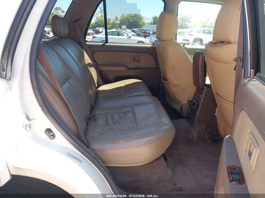 2000 Toyota 4runner VIN JT3GN87R9Y0150174 IAAI salvage auction — NORMAL WEAR, Clear - Dealer Only (California), sold $25 on 2026-07-30 (photo 8)