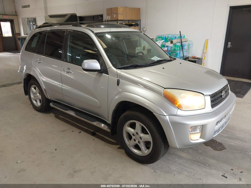 2002 Toyota Rav4 VIN JTEHH20V926021637 IAAI salvage auction — NORMAL WEAR, Clear (Virginia), sold $525 on 2026-07-30 (photo 1)
