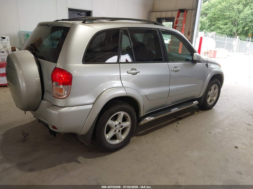 2002 Toyota Rav4 VIN JTEHH20V926021637 IAAI salvage auction — NORMAL WEAR, Clear (Virginia), sold $525 on 2026-07-30 (photo 4)