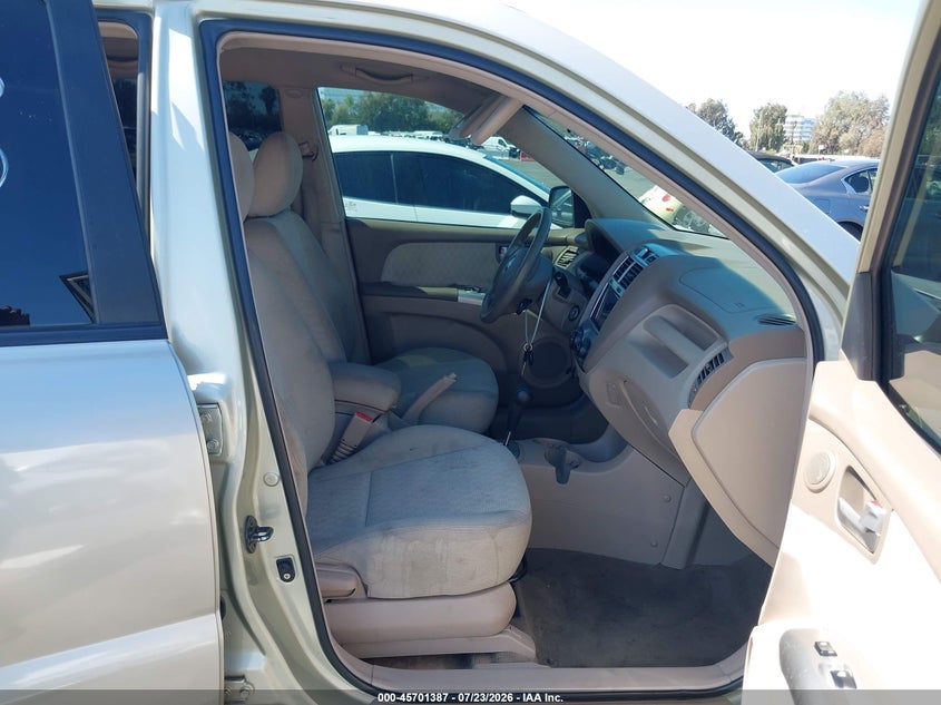 2007 Kia Sportage VIN KNDJF723577338997 IAAI salvage auction — REAR END, Salvage (California), sold $475 on 2026-07-30 (photo 5)