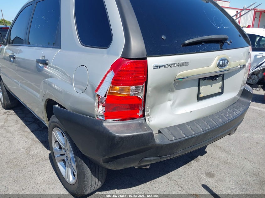 2007 Kia Sportage VIN KNDJF723577338997 IAAI salvage auction — REAR END, Salvage (California), sold $475 on 2026-07-30 (photo 6)