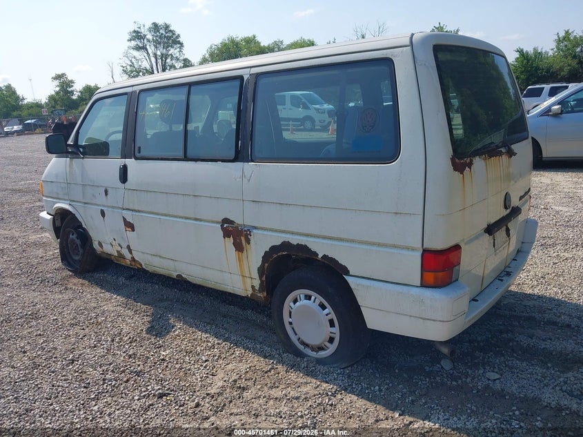 1993 Volkswagen Eurovan VIN WV2KC0704PH058566 IAAI salvage auction — NORMAL WEAR, Original (Ohio), sold $225 on 2026-08-11 (photo 3)