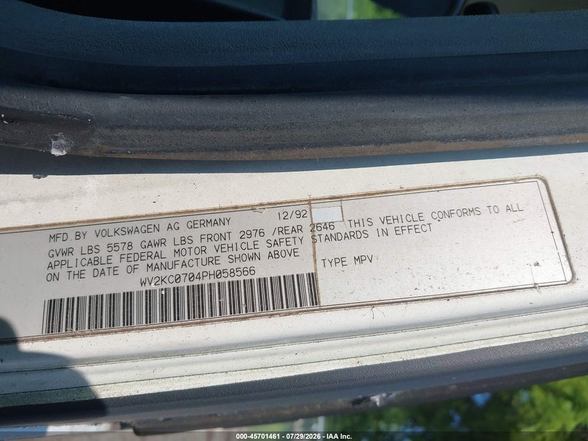 1993 Volkswagen Eurovan VIN WV2KC0704PH058566 IAAI salvage auction — NORMAL WEAR, Original (Ohio), sold $225 on 2026-08-11 (photo 9)