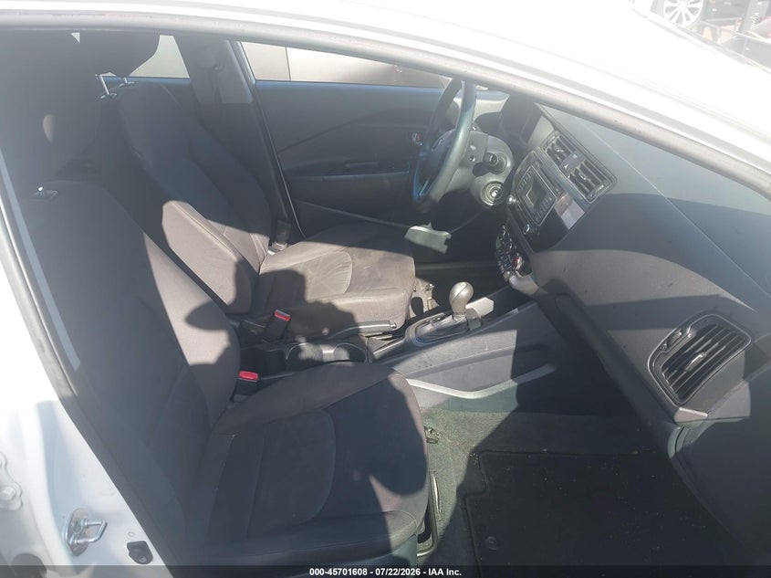 2016 Kia Rio VIN KNADM5A33G6600933 IAAI salvage auction — NORMAL WEAR, Clear - Dealer Only (California), sold $350 on 2026-07-29 (photo 5)