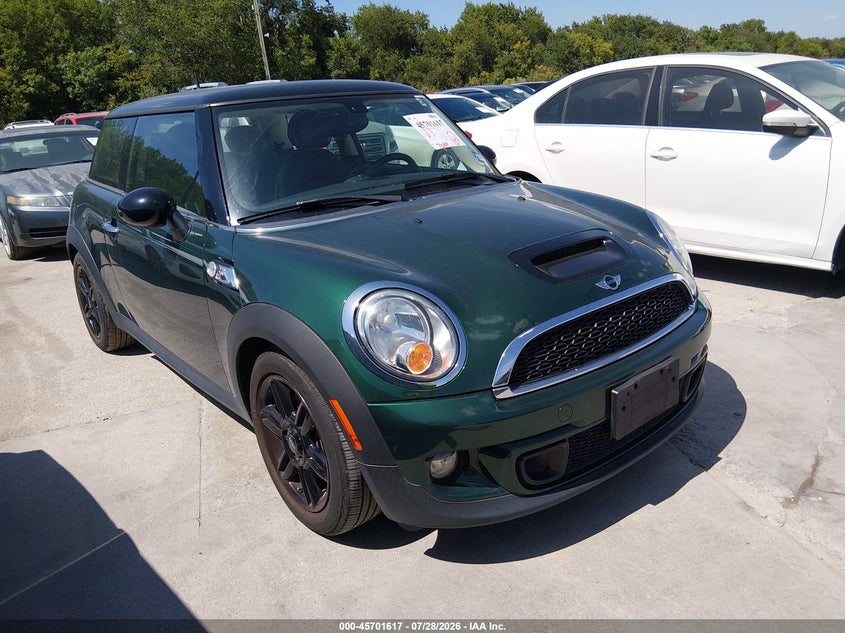 2013 Mini Hard top VIN WMWSV3C55DT390601 IAAI salvage auction — NORMAL WEAR, Original (Texas), sold $3,100 on 2026-08-10 (photo 1)