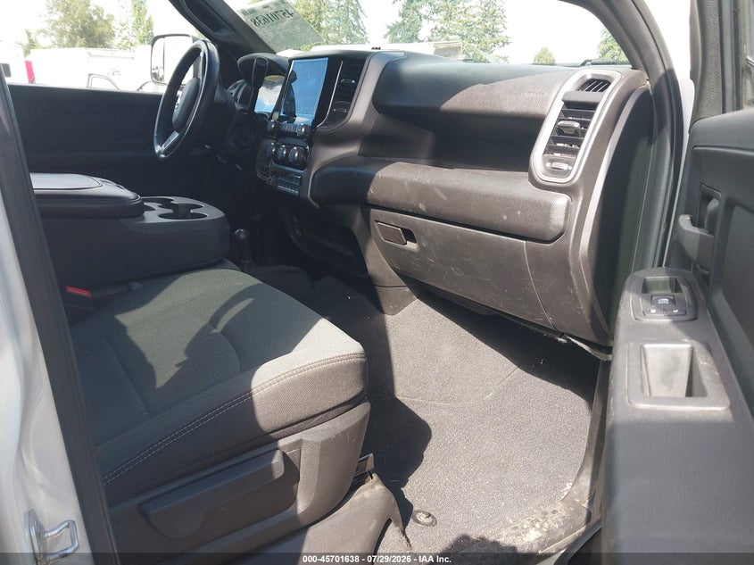 2022 Ram 3500 VIN 3C63RRGL3NG316560 IAAI salvage auction — RIGHT SIDE, Bill Of Sale (Washington), sold $19,925 on 2026-08-22 (photo 5)