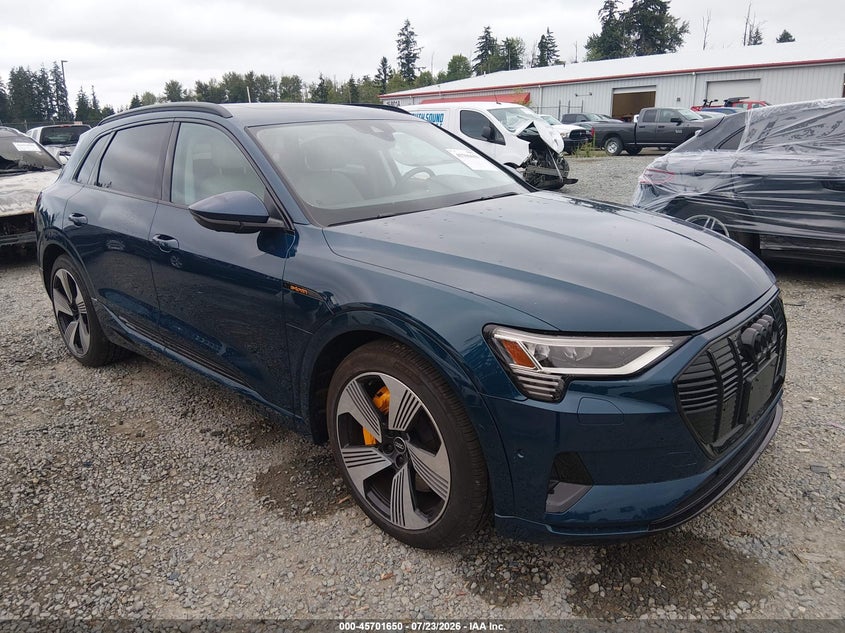 2022 Audi E-tron VIN WA1LAAGEXNB008615 IAAI salvage auction — REAR END, Bill Of Sale (Washington), sold $20,500 on 2026-08-19 (photo 1)