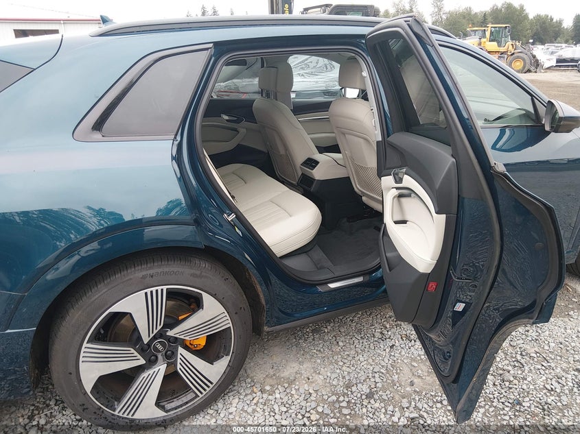 2022 Audi E-tron VIN WA1LAAGEXNB008615 IAAI salvage auction — REAR END, Bill Of Sale (Washington), sold $20,500 on 2026-08-19 (photo 8)