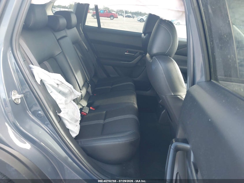 2025 Mazda Cx-50 VIN 7MMVABBMXSN332130 IAAI salvage auction — SIDE, Salvage Title, sold $8,100 on 2026-08-02 (photo 8)