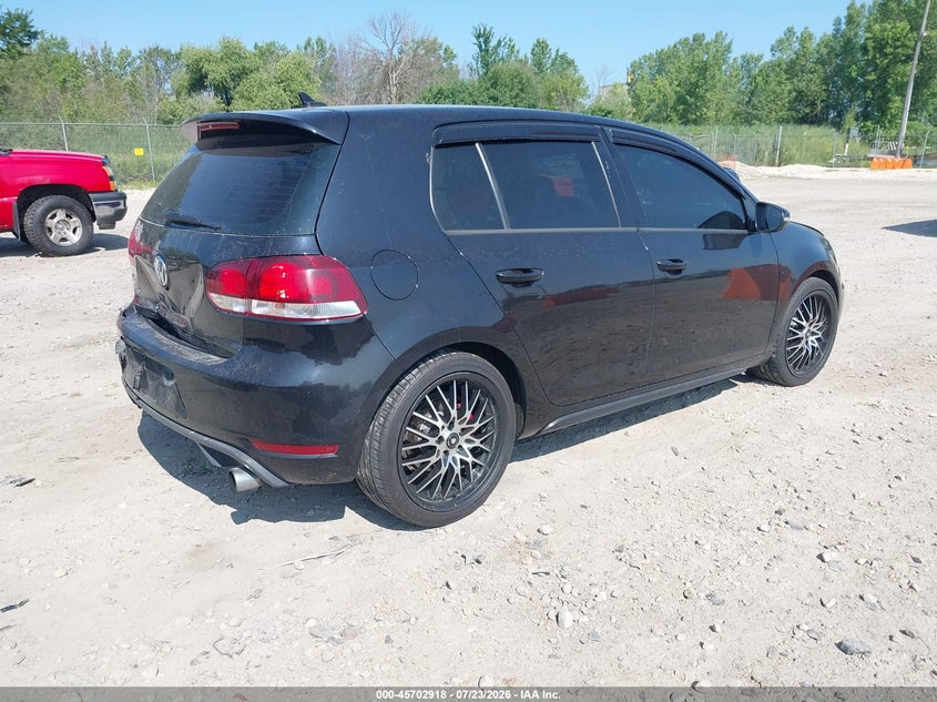 2013 Volkswagen Gti VIN WVWHD7AJ7DW135387 IAAI salvage auction — REAR END, Clear (Wisconsin), sold $1,225 on 2026-08-12 (photo 4)