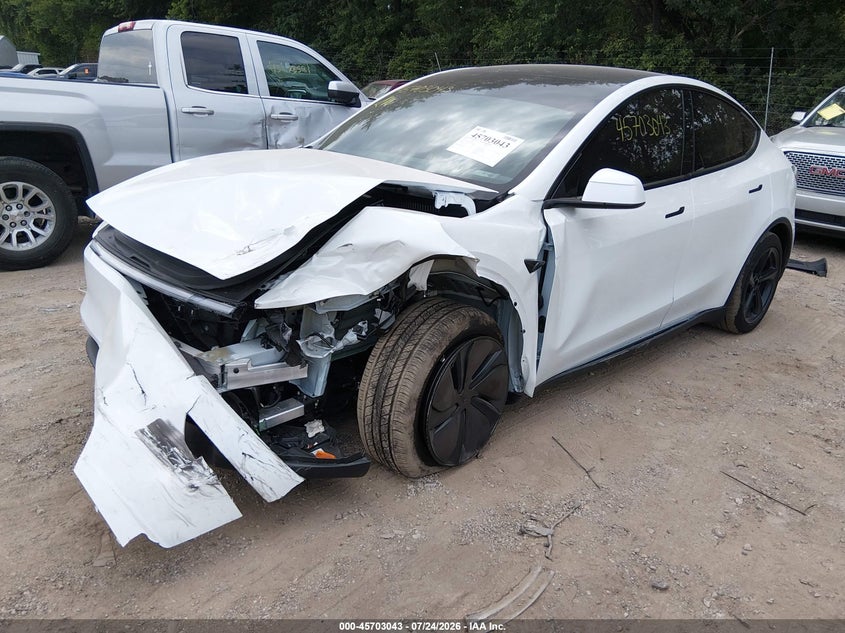 2026 Tesla Model y VIN 7SAYGDEE6TF637610 IAAI salvage auction — LEFT FRONT, Wait Title, sold $20,200 on 2026-09-10 (photo 2)