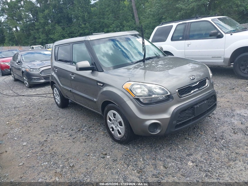 2013 Kia Soul VIN KNDJT2A59D7527291 IAAI salvage auction — LEFT & RIGHT, Repossession Paperwork (Georgia), sold $175 on 2026-07-28 (photo 1)