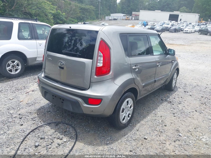2013 Kia Soul VIN KNDJT2A59D7527291 IAAI salvage auction — LEFT & RIGHT, Repossession Paperwork (Georgia), sold $175 on 2026-07-28 (photo 4)