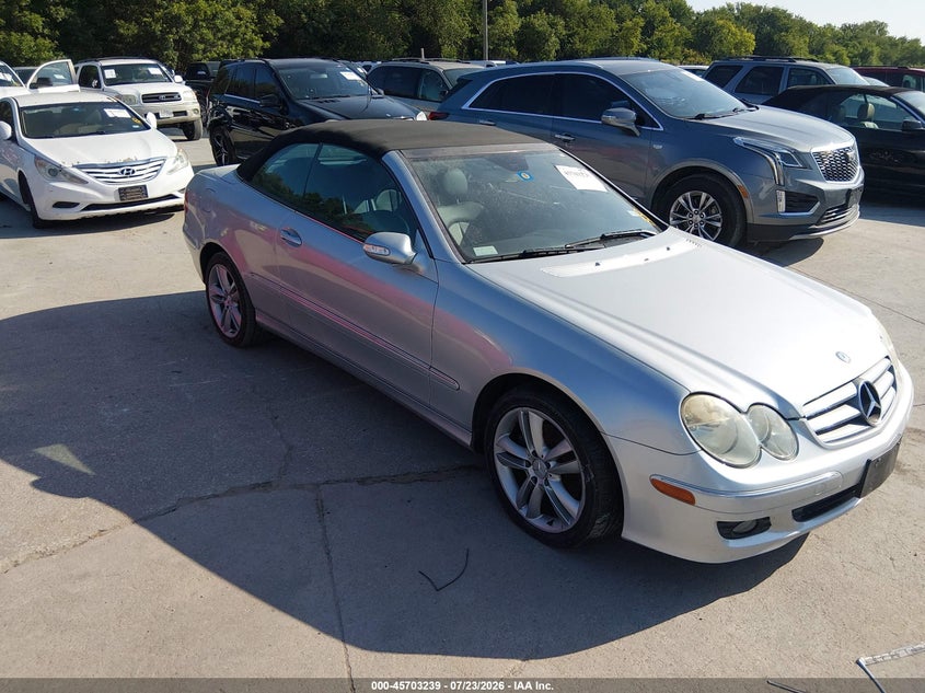 2007 Mercedes-benz Clk-class VIN WDBTK56F47F224944 IAAI salvage auction — NORMAL WEAR, Original (Texas), sold $300 on 2026-08-17 (photo 1)