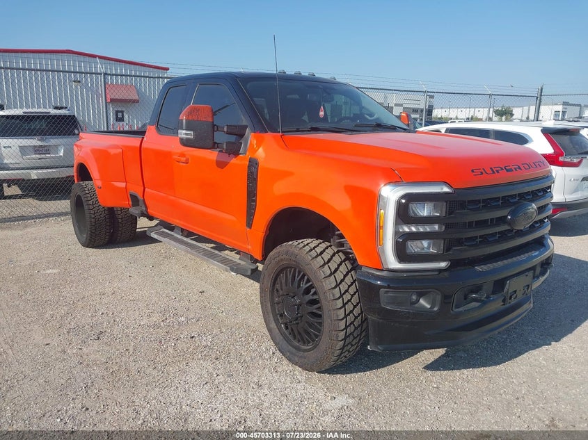 2023 Ford F-550 super duty VIN 1FT8X3DN3PED91373 IAAI salvage auction — UNKNOWN, Original (Texas), sold $16,100 on 2026-07-28 (photo 1)
