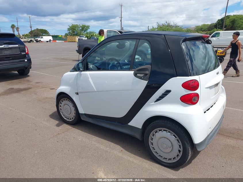 2013 Smart Fortwo VIN WMEEJ3BA5DK709593 IAAI salvage auction — NORMAL WEAR, Clear (Hawaii), sold $650 on 2026-08-04 (photo 3)