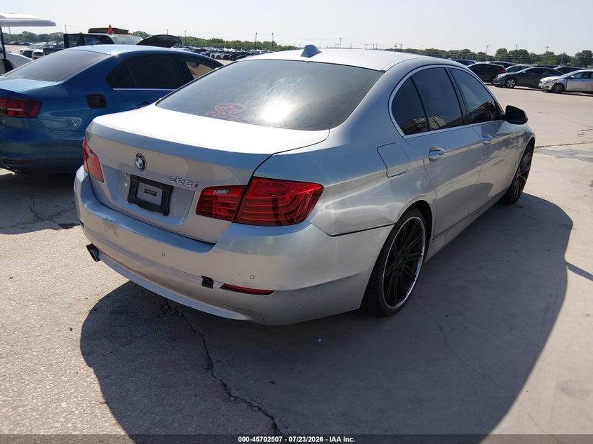 2014 BMW 5 series VIN WBA5A5C52ED504909 IAAI salvage auction — NORMAL WEAR, Original (Texas), sold $700 on 2026-08-10 (photo 4)