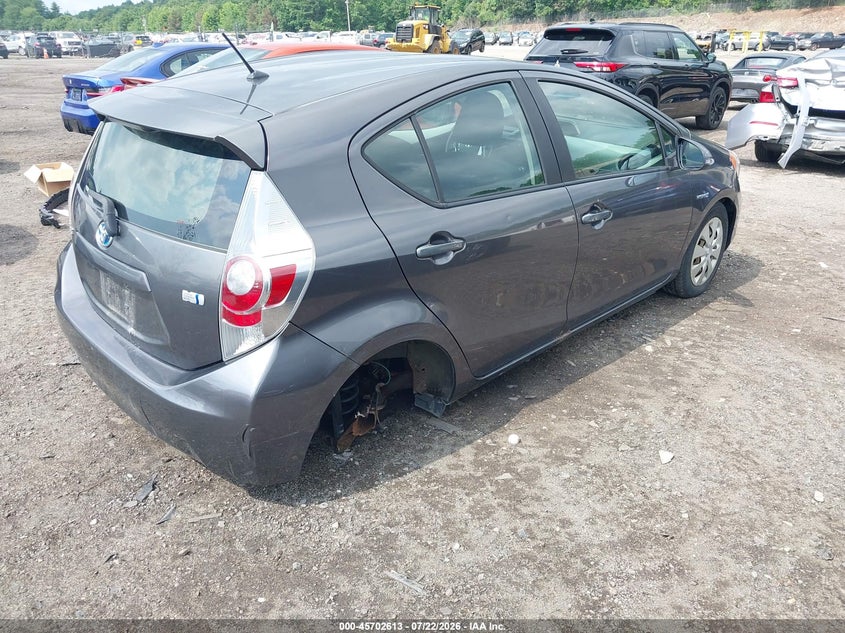 2012 Toyota Prius c VIN JTDKDTB32C1506854 IAAI salvage auction — NORMAL WEAR, Clear (Massachusetts), sold $525 on 2026-07-31 (photo 6)
