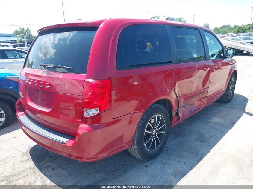 2015 Dodge Caravan VIN 2C4RDGBG5FR530221 IAAI salvage auction — RIGHT SIDE, Salvage Title, sold $825 on 2026-07-31 (photo 4)