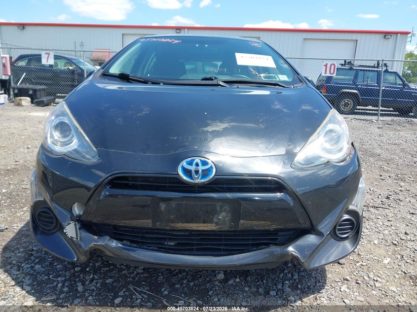 2015 Toyota Prius c VIN JTDKDTB37F1111850 IAAI salvage auction — NORMAL WEAR, Clear (New York), sold $1,850 on 2026-07-28 (photo 6)