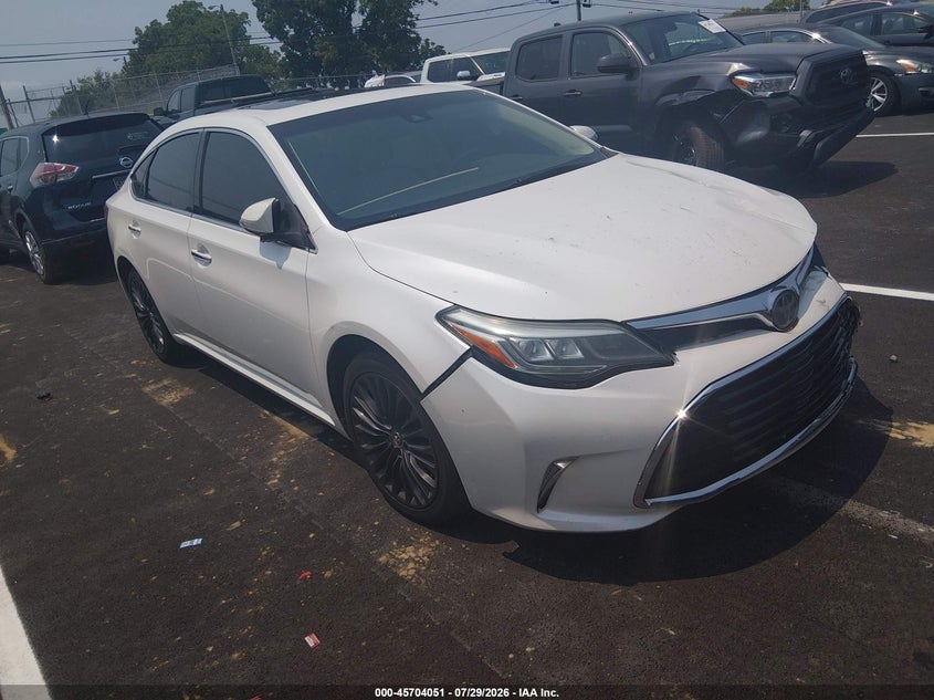 2018 Toyota Avalon VIN 4T1BK1EB3JU267612 — IAAI salvage auction photo
