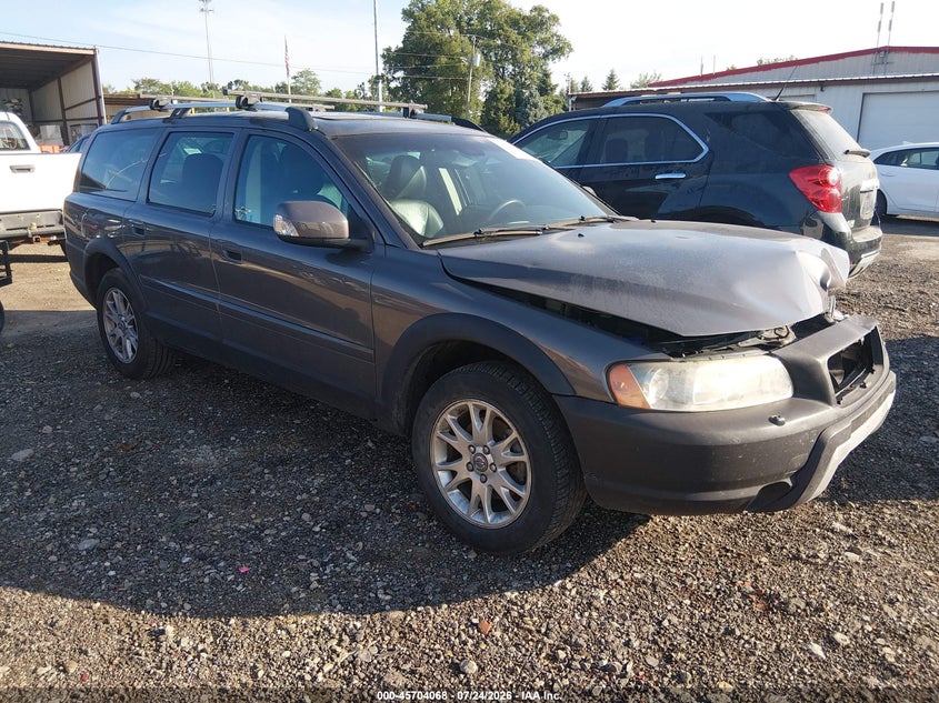 2007 Volvo Xc70 VIN YV4SZ592571267054 IAAI salvage auction — FRONT END, Salvage (Ohio), sold $200 on 2026-08-01 (photo 1)