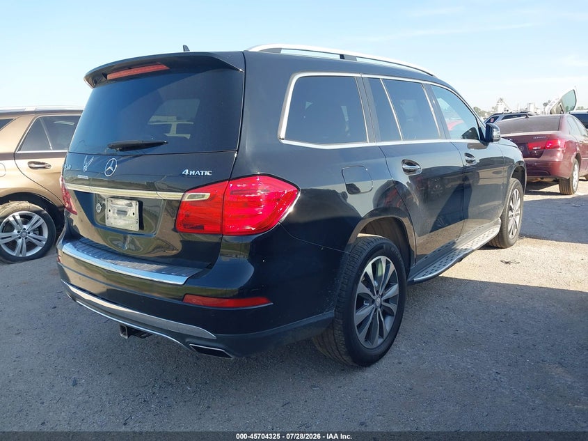 2015 Mercedes-benz Gl-klasse VIN 4JGDF6EE0FA473158 IAAI salvage auction — REAR END, Original (Texas), sold $4,050 on 2026-08-27 (photo 4)