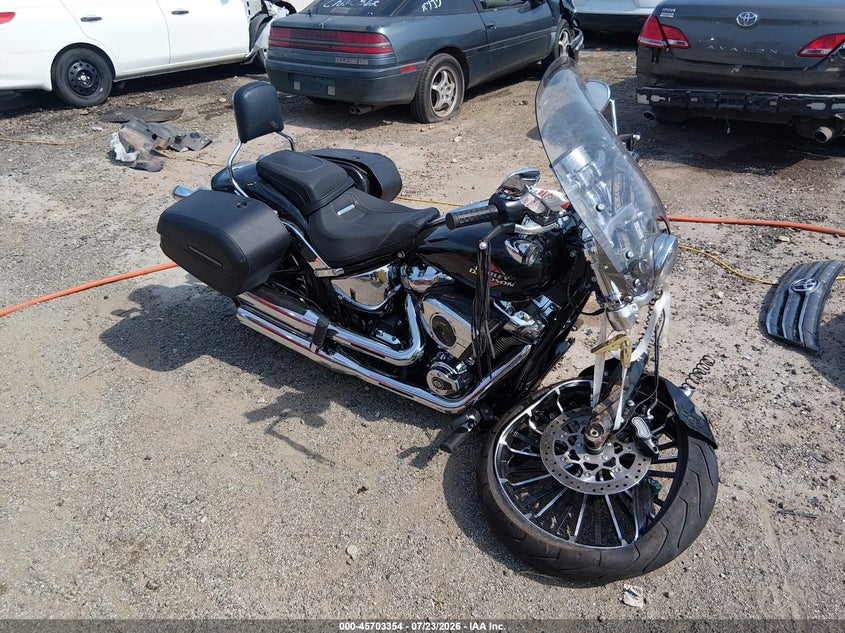 2025 Harley-davidson Breakout VIN 1HD1YE916SB026808 — IAAI salvage auction photo