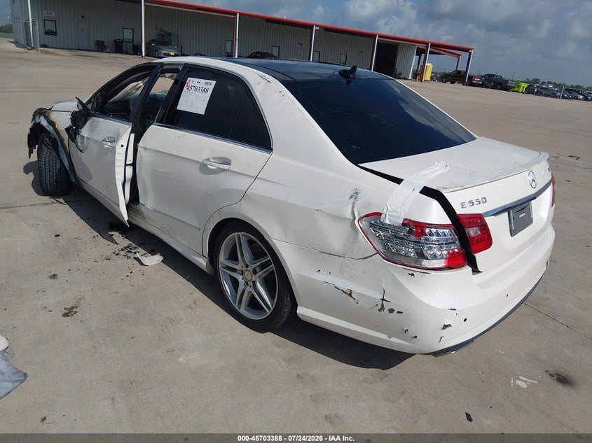 2012 Mercedes-benz E-klasse VIN WDDHF9BB3CA606269 IAAI salvage auction — ROLLOVER, Salvage (Texas), sold $1,100 on 2026-08-14 (photo 3)