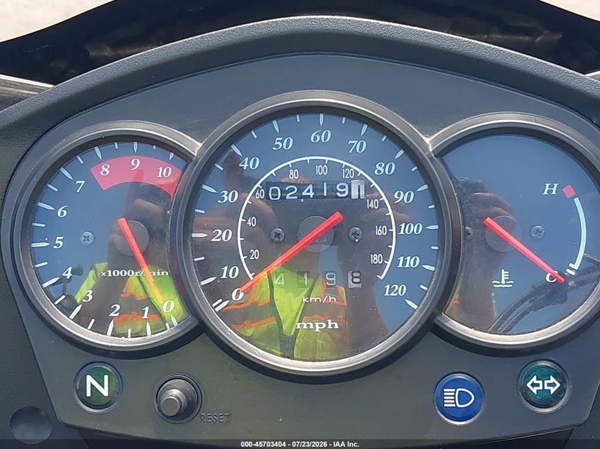 2018 Kawasaki Klr 650 VIN JKAKLEE1XJDA94085 IAAI salvage auction — LEFT & RIGHT, Salvage (Virginia), sold $1,500 on 2026-09-10 (photo 7)