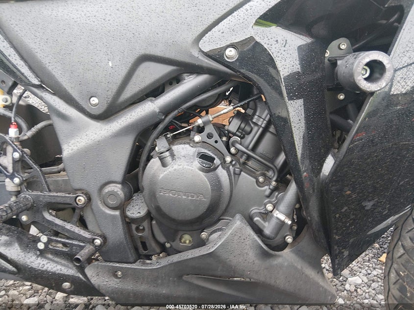 2011 Honda Cbr250 VIN MLHMC4113B5002755 IAAI salvage auction — NORMAL WEAR, Clear (New York), sold $25 on 2026-07-30 (photo 8)