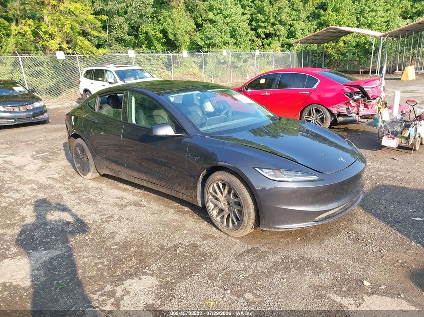 2024 Tesla Model 3 VIN 5YJ3E1EA8RF843643 — IAAI salvage auction photo