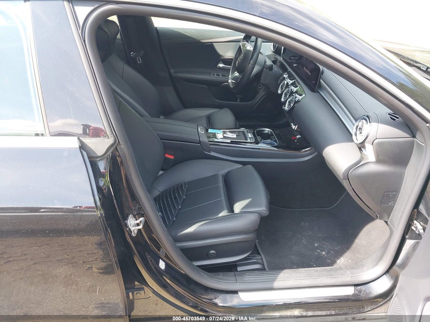 2025 Mercedes-benz VIN W1K5J4GB0SN521796 IAAI salvage auction — FRONT END, Enterprise Vehicles Clear Only (Indiana), sold $9,300 on 2026-07-29 (photo 5)