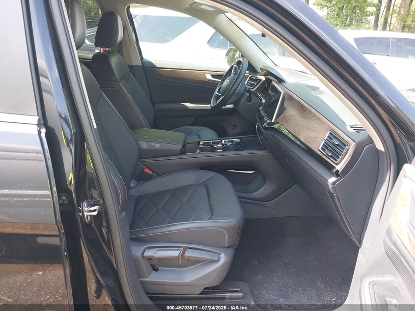 2026 Volkswagen Atlas VIN 1V2HN2CA3TC545115 IAAI salvage auction — REAR END, Enterprise Vehicles Clear Only (New York), sold $19,200 on 2026-07-30 (photo 5)