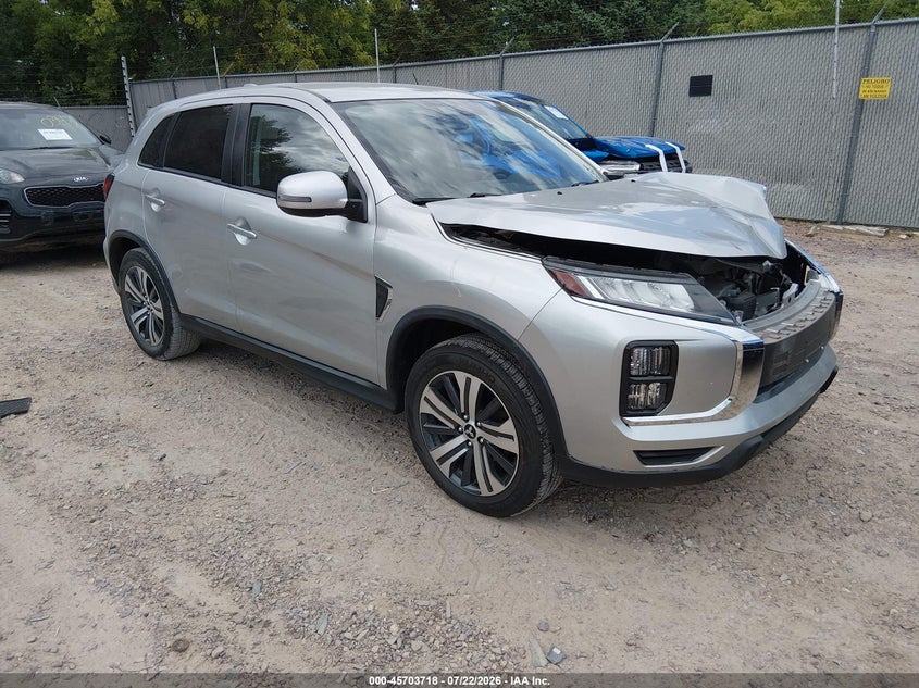 2020 Mitsubishi Outlander VIN JA4AP4AUXLU025455 IAAI salvage auction — LEFT FRONT, Salvage Title, sold $3,400 on 2026-08-22 (photo 1)