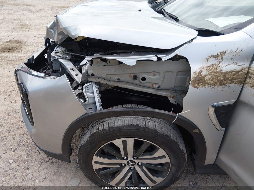 2020 Mitsubishi Outlander VIN JA4AP4AUXLU025455 IAAI salvage auction — LEFT FRONT, Salvage Title, sold $3,400 on 2026-08-22 (photo 6)