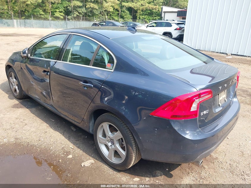 2013 Volvo S60 VIN YV1612FS2D1226546 IAAI salvage auction — SIDE, Clear (Virginia), sold $1,500 on 2026-08-06 (photo 3)