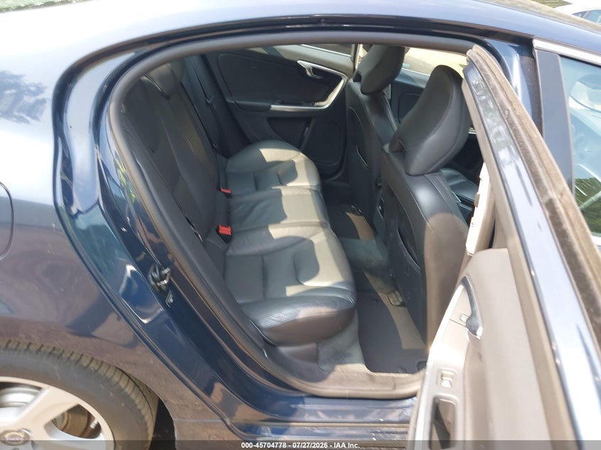 2013 Volvo S60 VIN YV1612FS2D1226546 IAAI salvage auction — SIDE, Clear (Virginia), sold $1,500 on 2026-08-06 (photo 8)